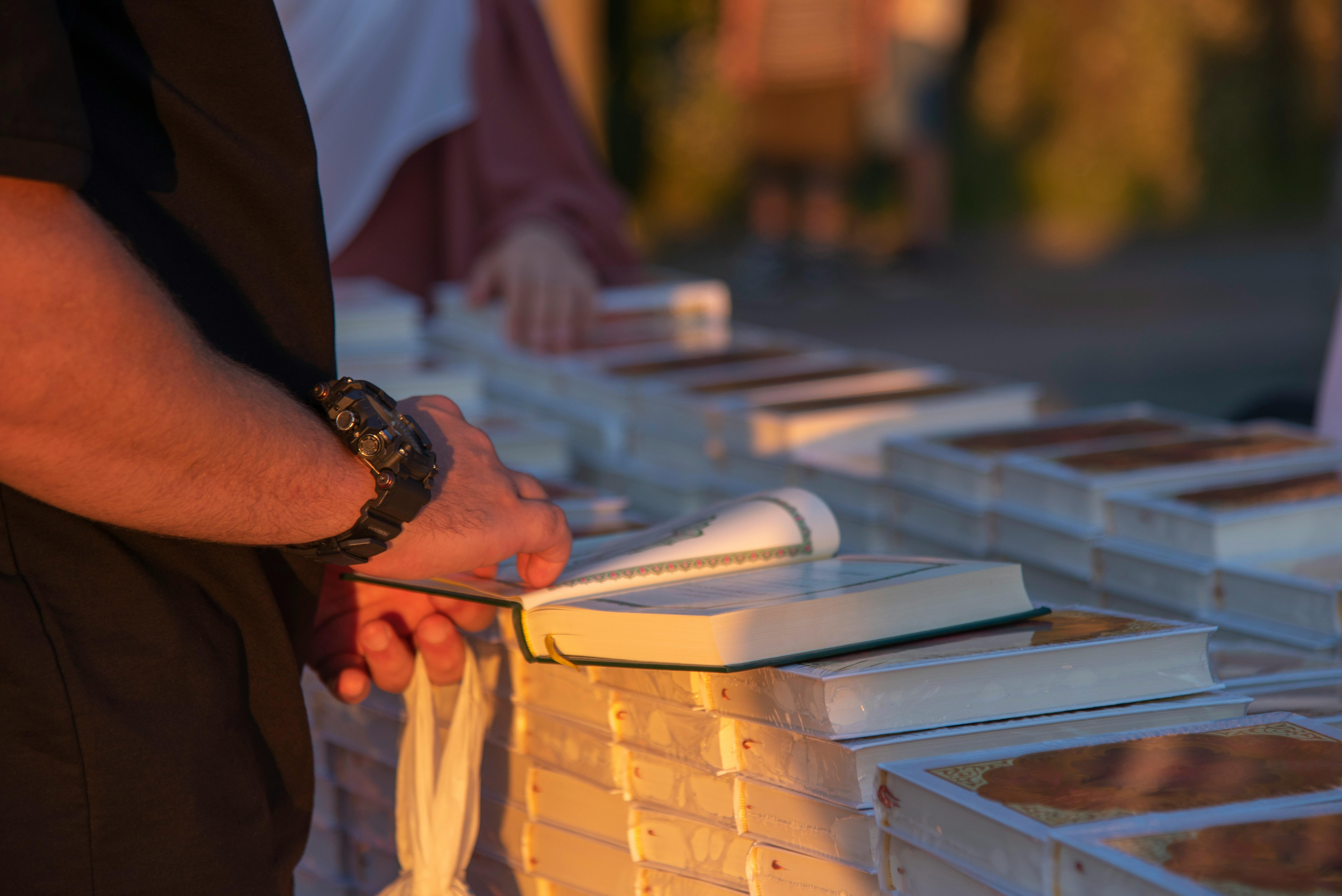 WriteSeen | What Is the Frankfurt Book Fair? A Quick Guide